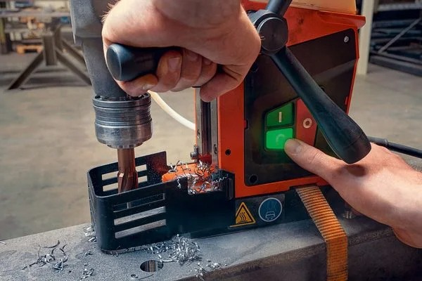 Магнитный сверлильный станок FEIN KBE 36 QW MAGSPEED FABRICATION